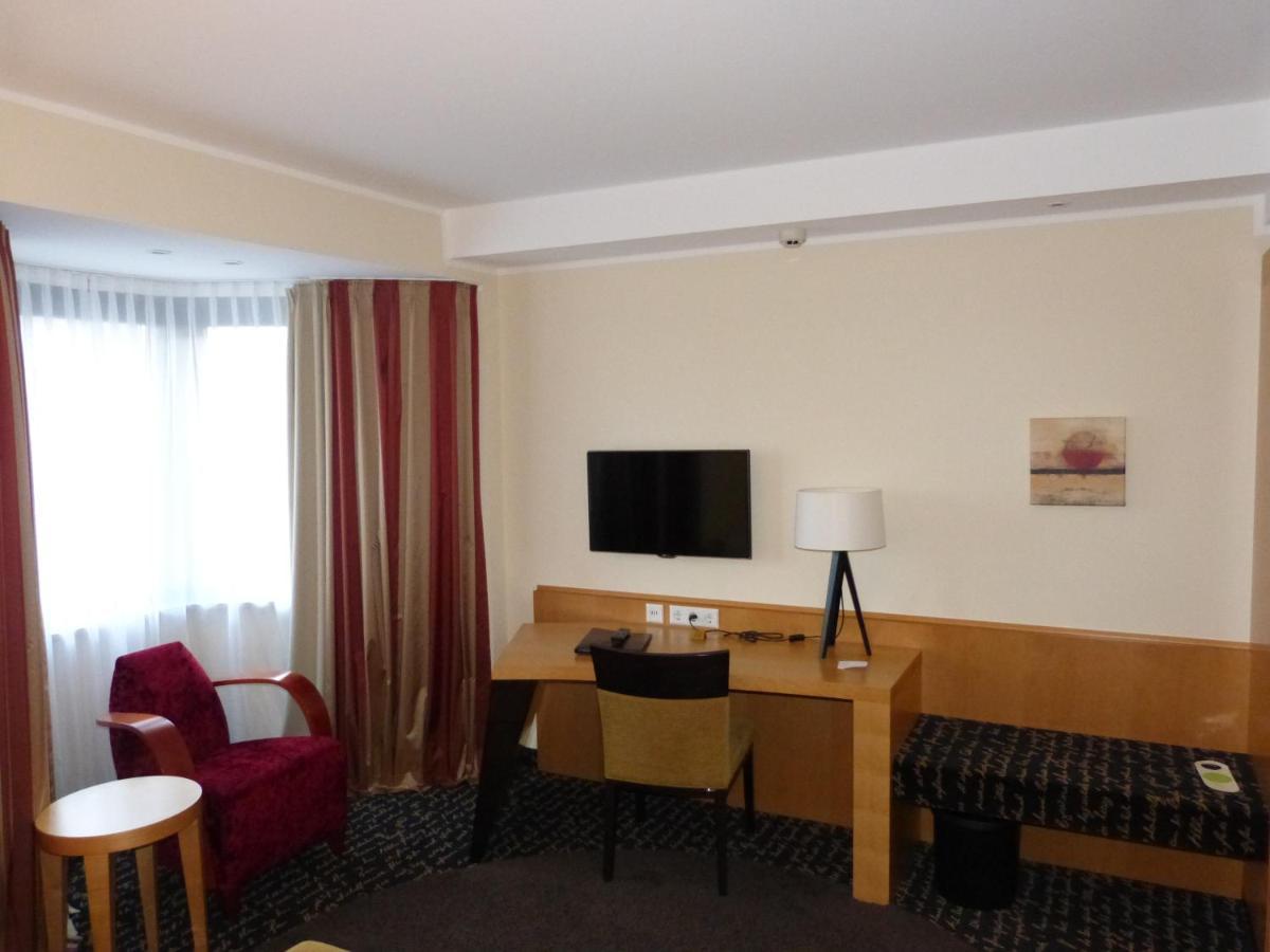Hotel Roshop Barnstorf Luaran gambar