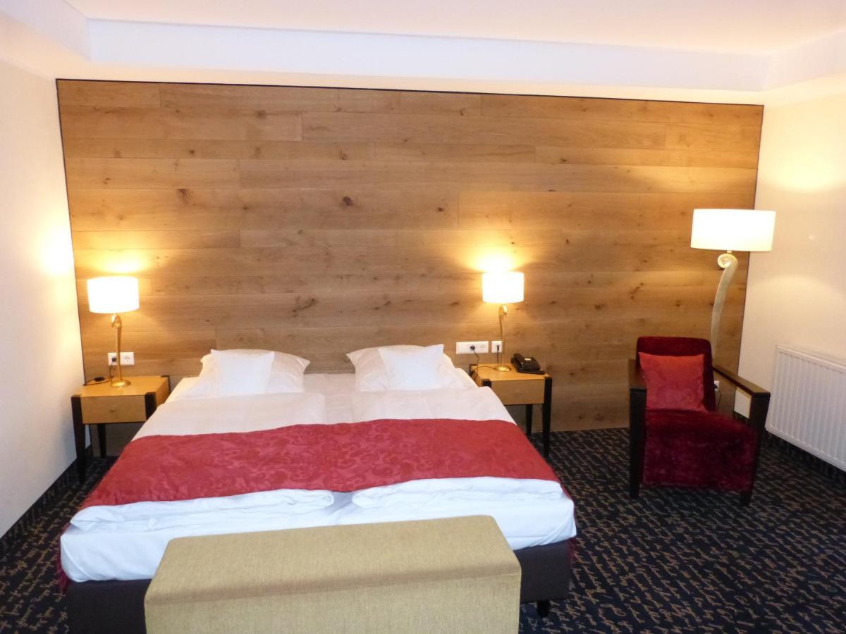 Hotel Roshop Barnstorf Luaran gambar
