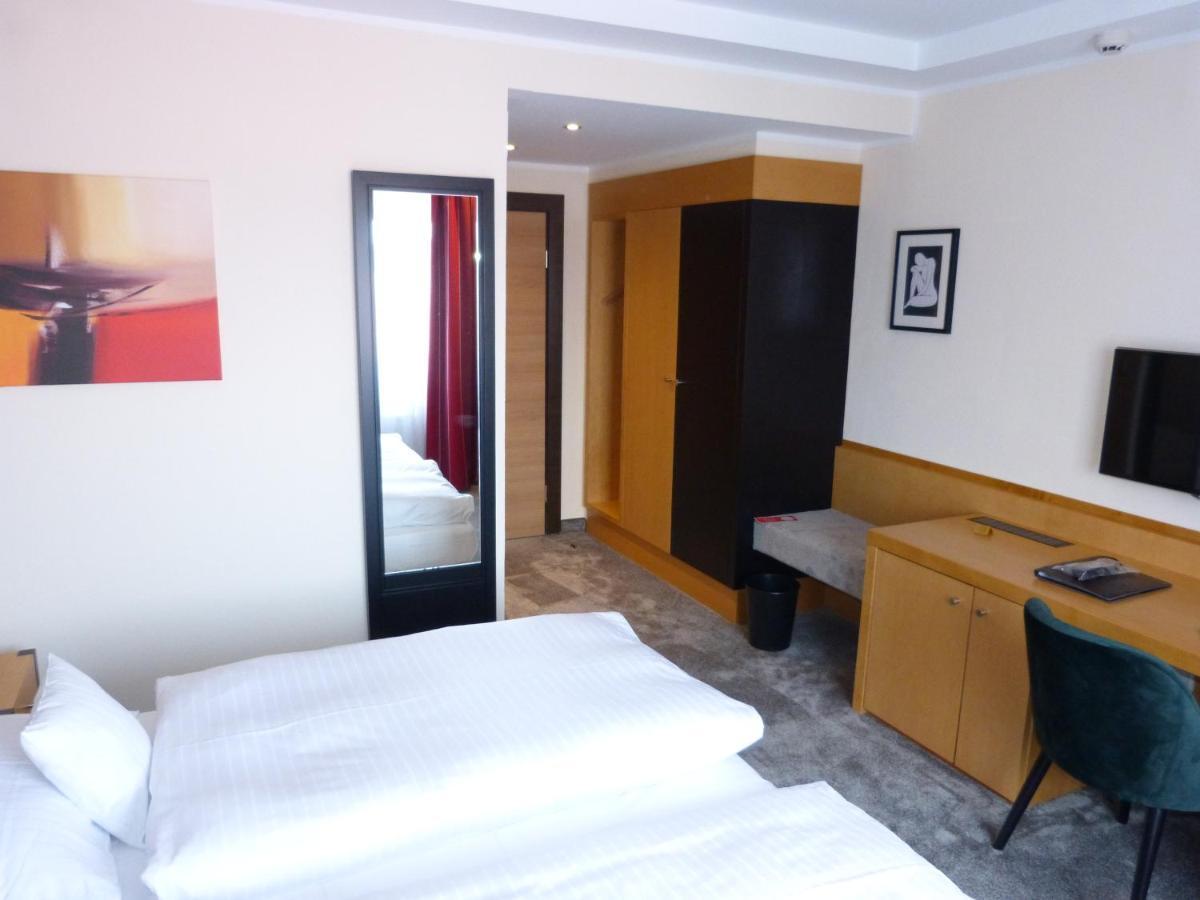 Hotel Roshop Barnstorf Luaran gambar